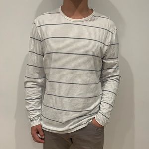 Lululemon long sleeve Tee